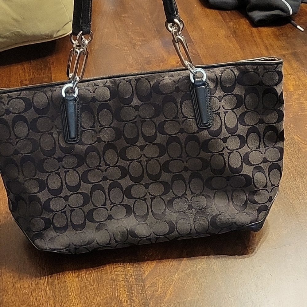 Coach Black Shoulder Bag with Signature Pattern